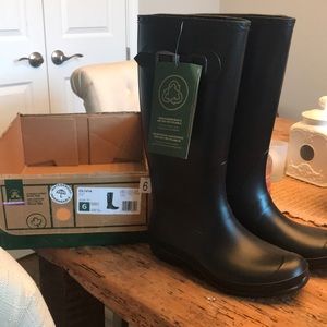 NWT kamik waterproof rain boot